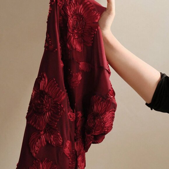 Burgundy Elegant Women's Embroidered Floral Bodycon Dress - Picture 8 of 8